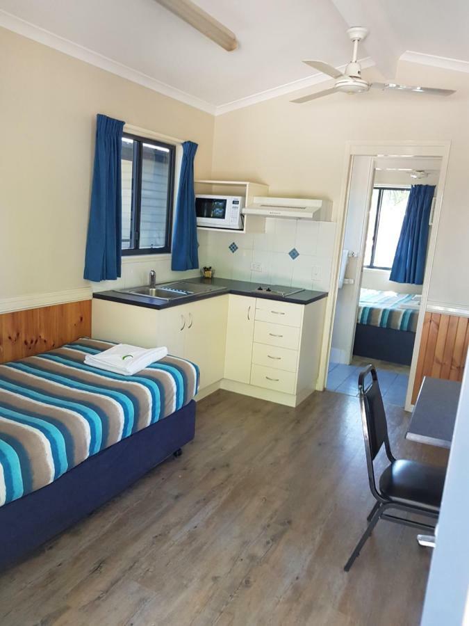 Coral Coast Tourist Park Hotel Townsville Exterior photo